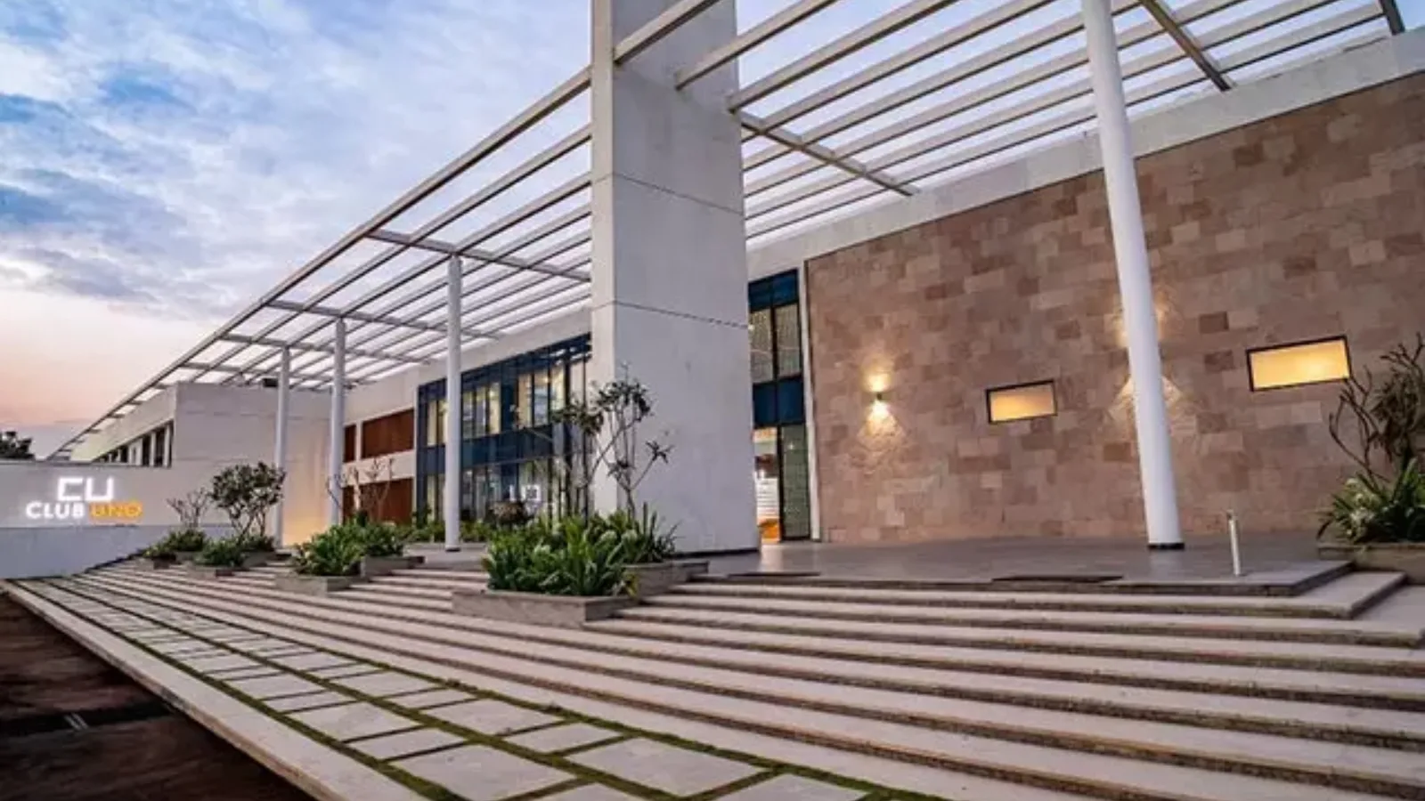 Shapoorji-Pallonji-Parkwest-Apartments-In-Mysore-Road-Central-Bangalore-walking-area